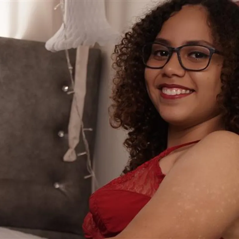 Profilbild von Anggelina, 19 Jahre aus Saarbrücken