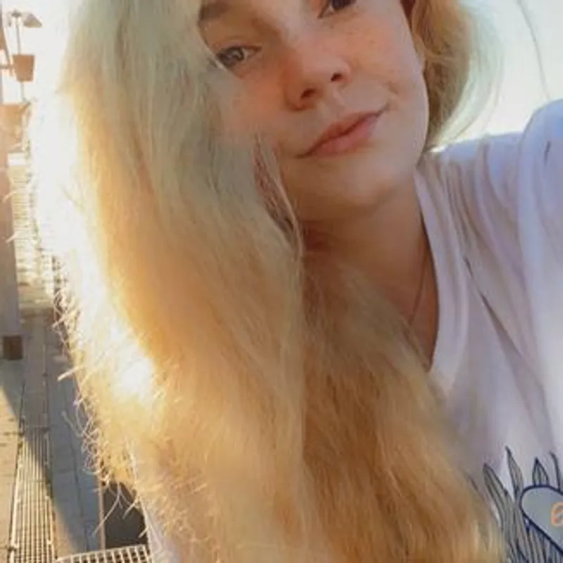 Profilbild von Boss_Lady_Fenja, 25 Jahre aus Magdeburg