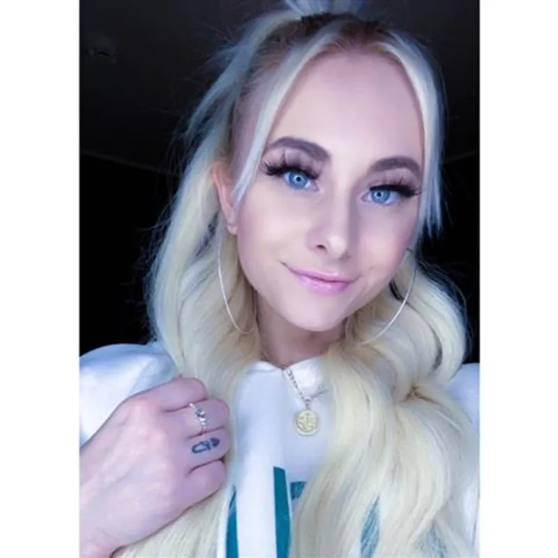 Profilbild von Catty, 23 Jahre aus Saarbrücken