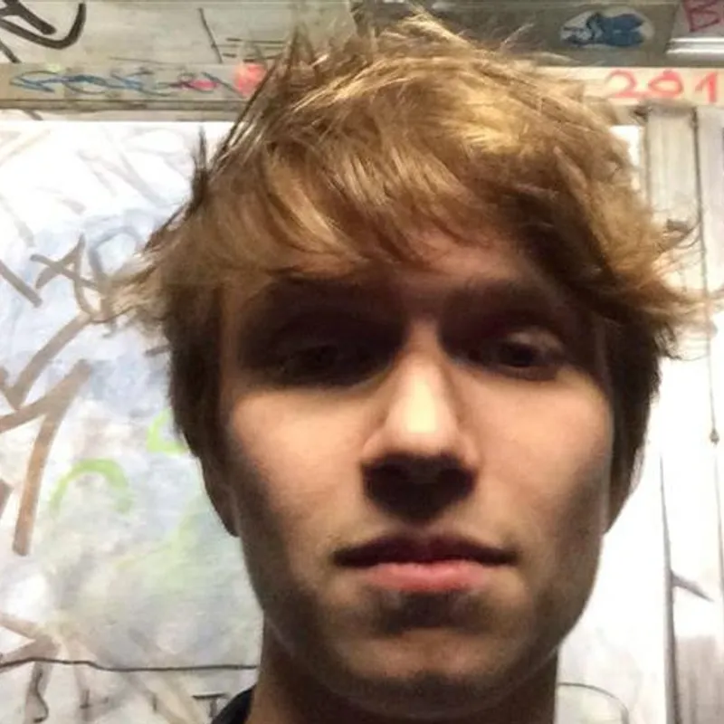 Profilbild von D-licious, 20 Jahre aus Saarbrücken