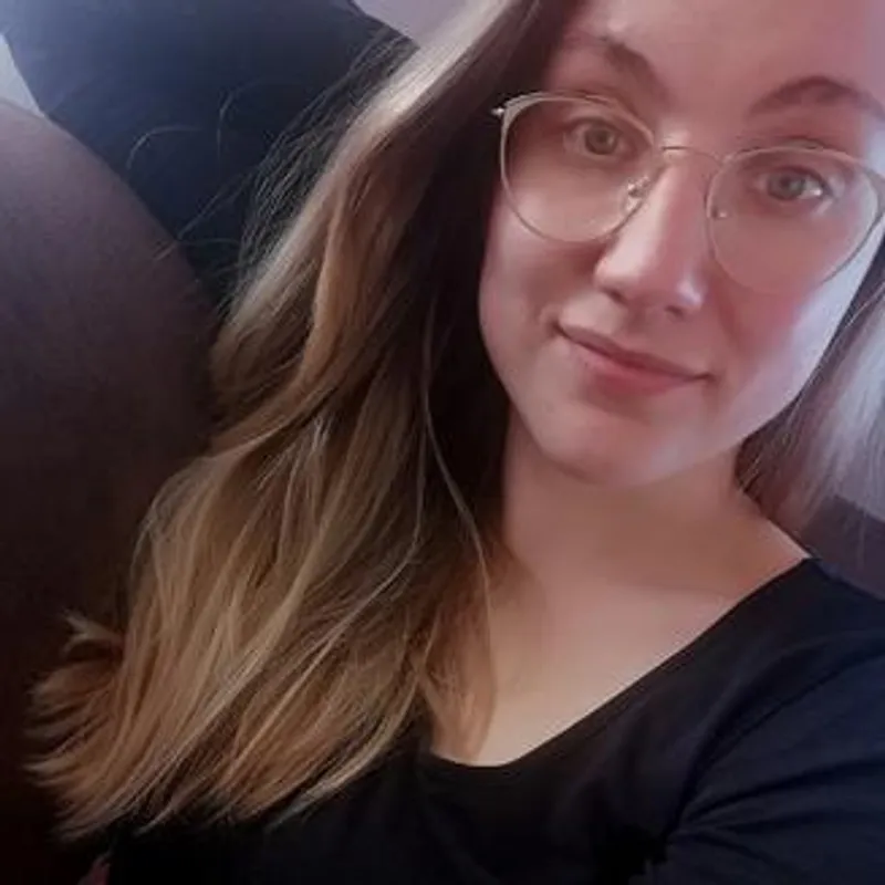 Profilbild von Emma-Berg, 25 Jahre aus Schwerin