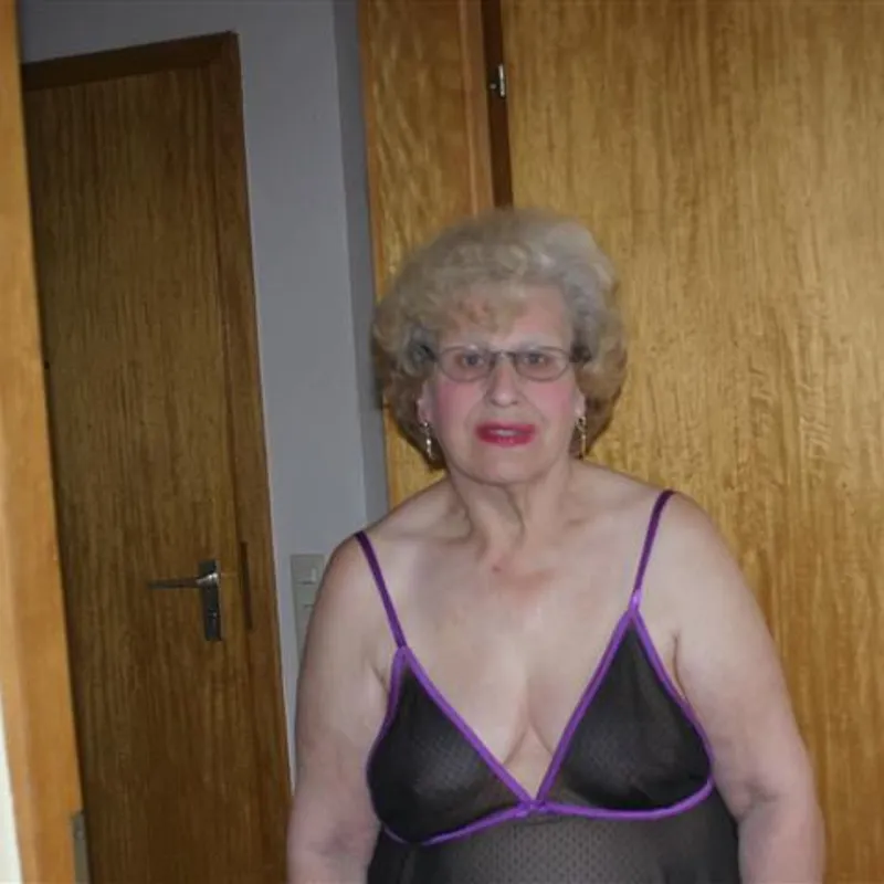 Profilbild von Heisseoma, 75 Jahre aus Bremerhaven