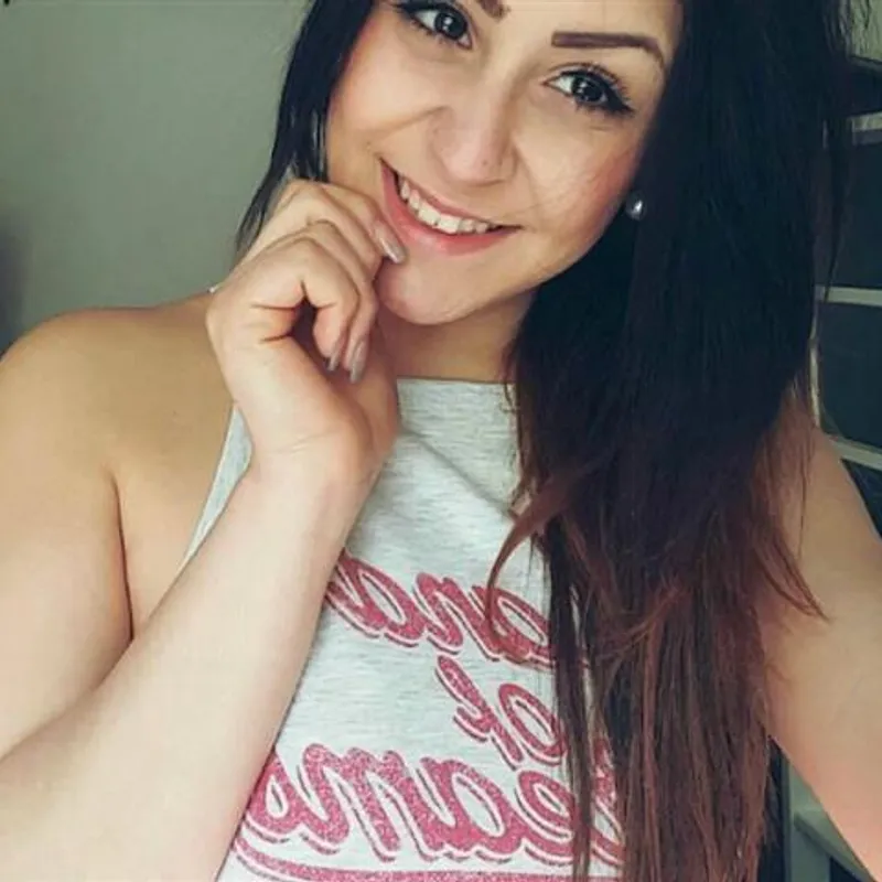 Profilbild von July-Johnson, 20 Jahre aus Karlsruhe