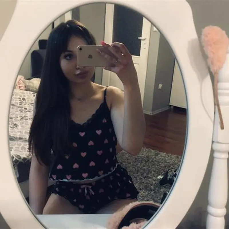 Profilbild von LexieSmile, 19 Jahre aus Karlsruhe