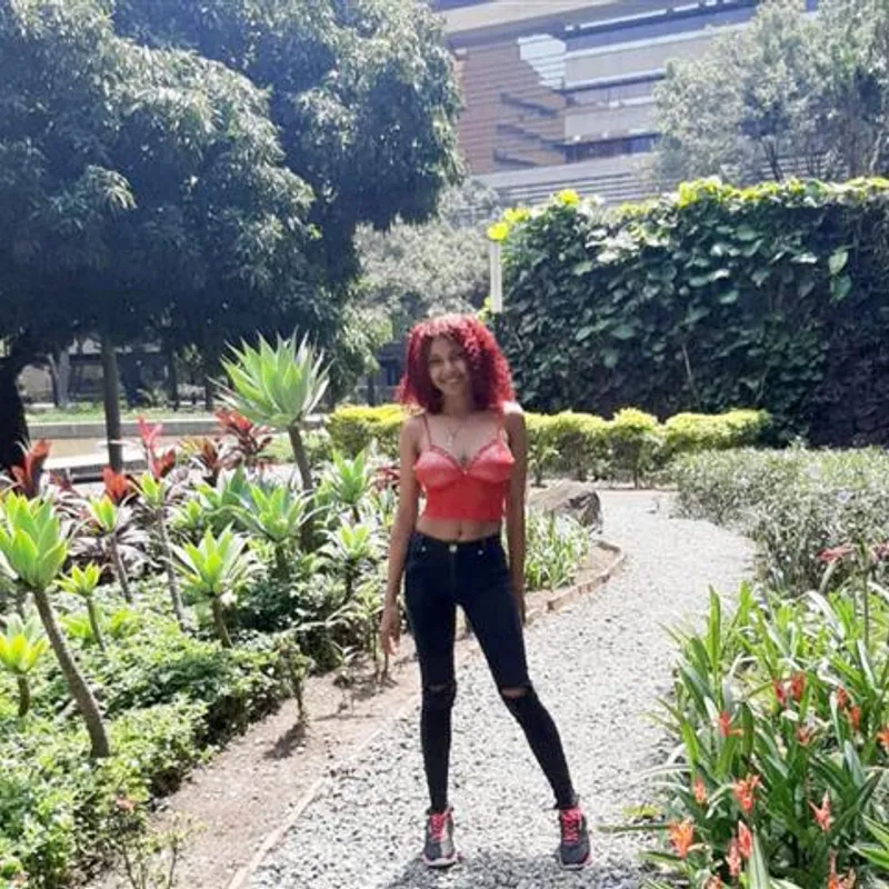 Profilbild von lola, 20 Jahre aus Nürnberg