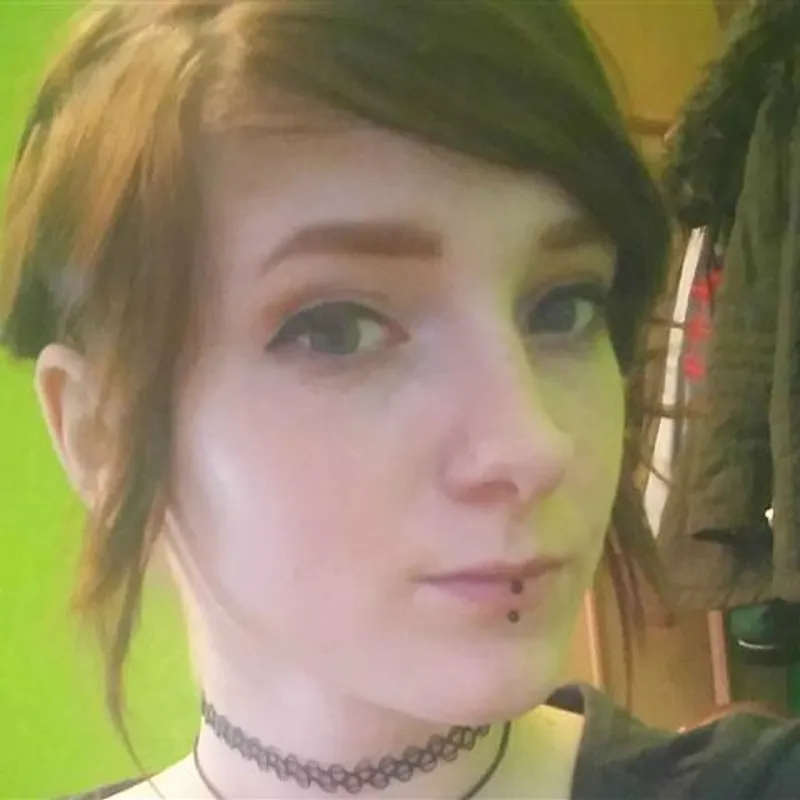 Profilbild von luxkaren, 19 Jahre aus Magdeburg