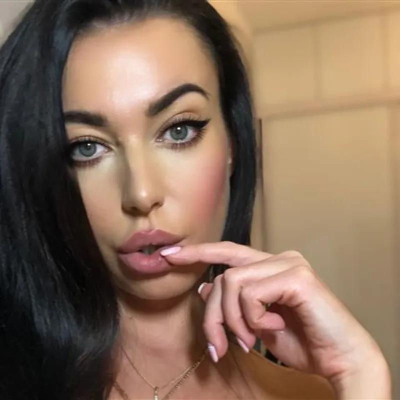 Profilbild von Nella, 33 Jahre aus Bremerhaven