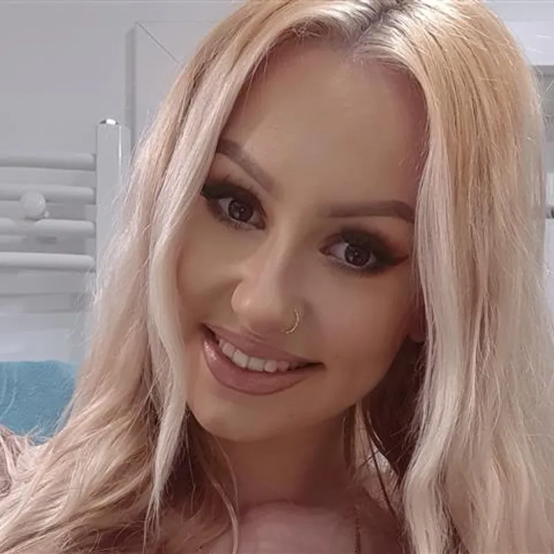 Profilbild von prettyNORAH, 22 Jahre aus Schwerin