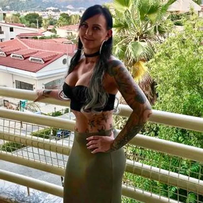 Profilbild von Sluttylouise170, 41 Jahre aus Schwerin