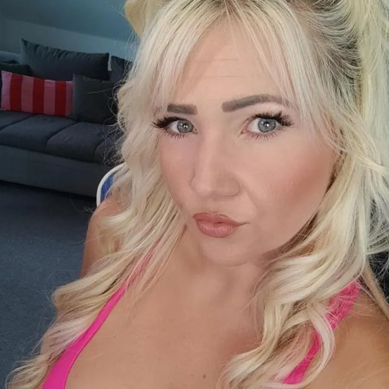 Profilbild von TatjanaYoung, 32 Jahre aus Stuttgart