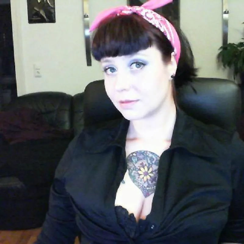 Profilbild von Viola27, 32 Jahre aus München